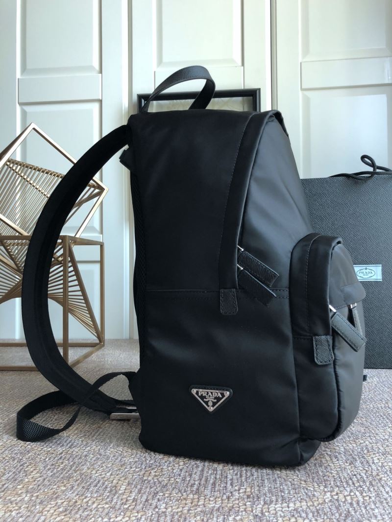 Pra*a backpacks